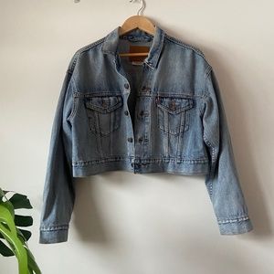 Cropped Levi's Jean Jacket